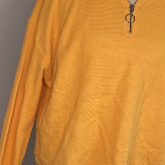Hollister Small Boyfriend Tee Yellow Waffle Knit Long Sleeve Lightweight - Picture 2 of 5